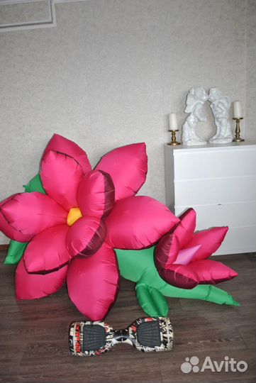 Надувной цветок-гирлянда для оформления помещения