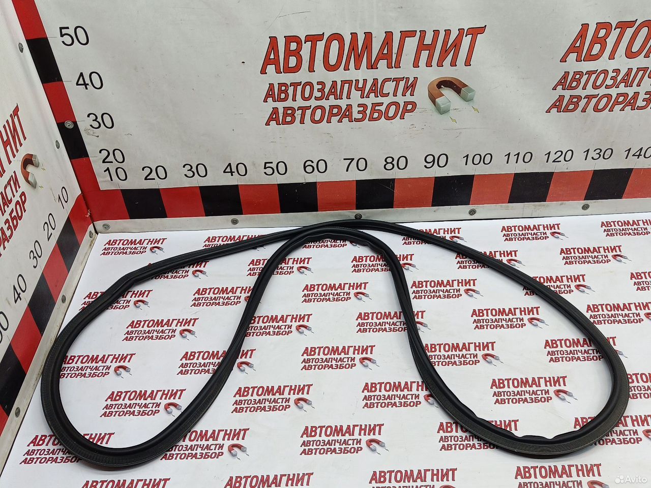 Уплотнитель крышки багажника Воях Фри