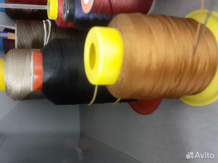 Нитки швейные