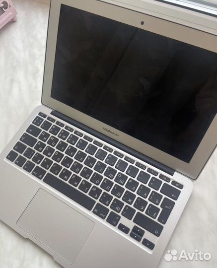 Apple MacBook air 11 (середина 2012 года)