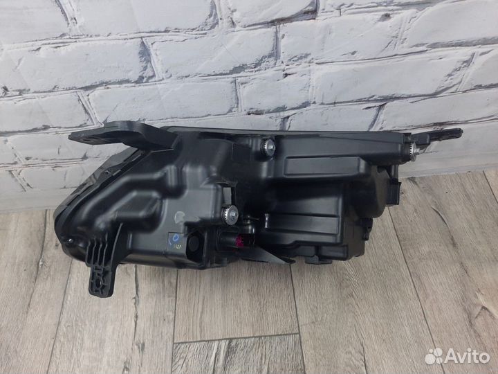 Фара правая geely Coolray