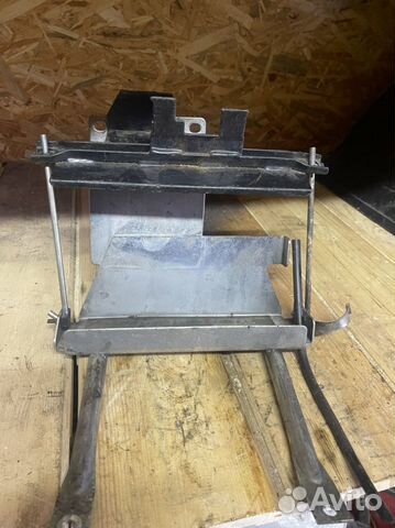 Крепление аккумулятора для ямаха викинг