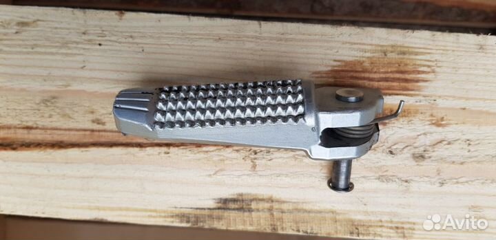 Подножка Водителя Лев. Bmw k1300r 46 71 7 660 171