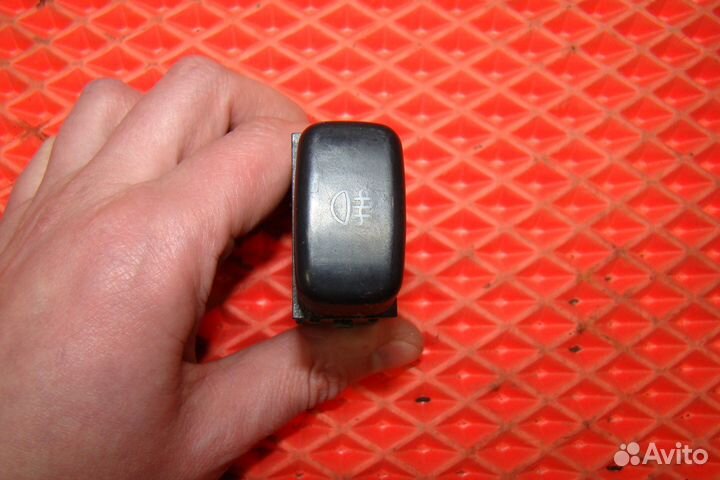 Кнопка птф Mitsubishi carisma