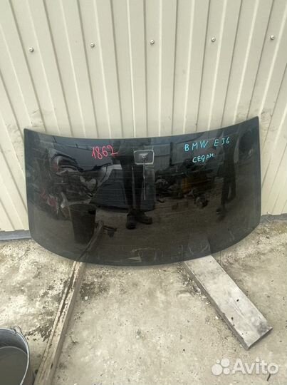Заднее стекло bmw e36 седан