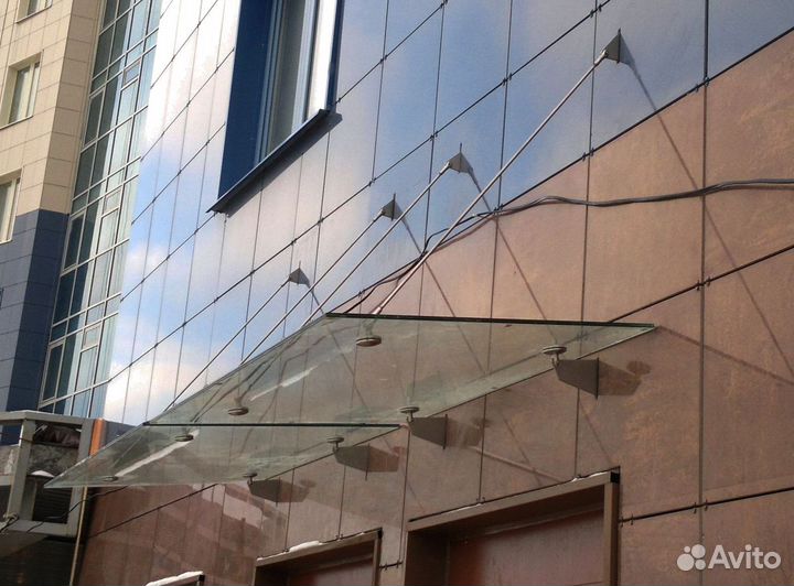 Стеклянный козырек, навес