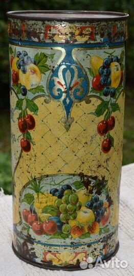 Жестяная банка монпансье В. Бонакеръ Москва 19 в