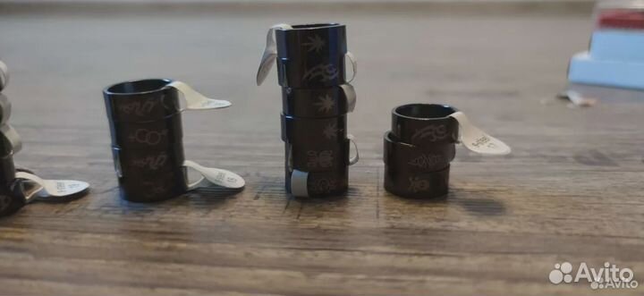 Кольцо стальное с гравировкой