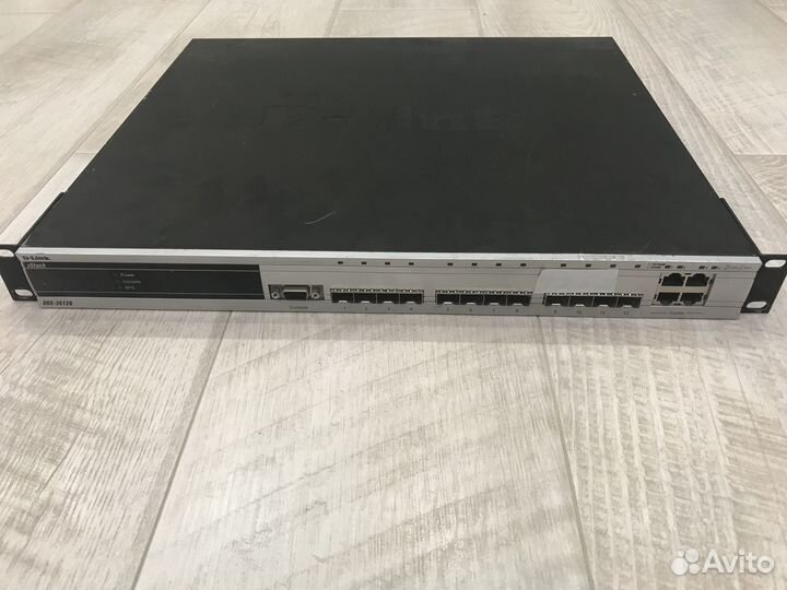 Коммутатор L3 Gigabit Ethernet D-Link DSG-3612G