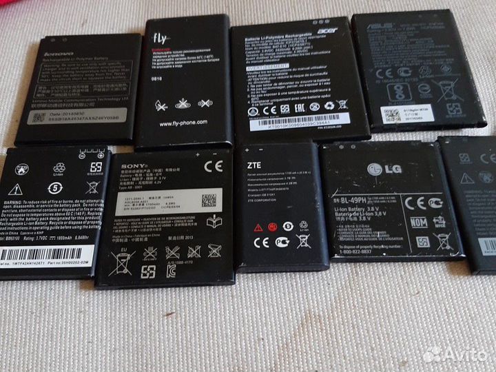 Продаю батарейки на телефон. цена на за одну штуку