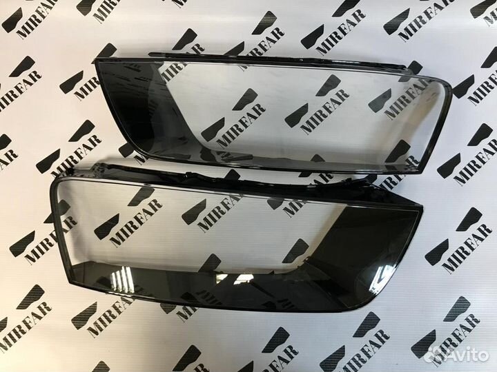 Стекло фары Audi Q3 рестайлинг