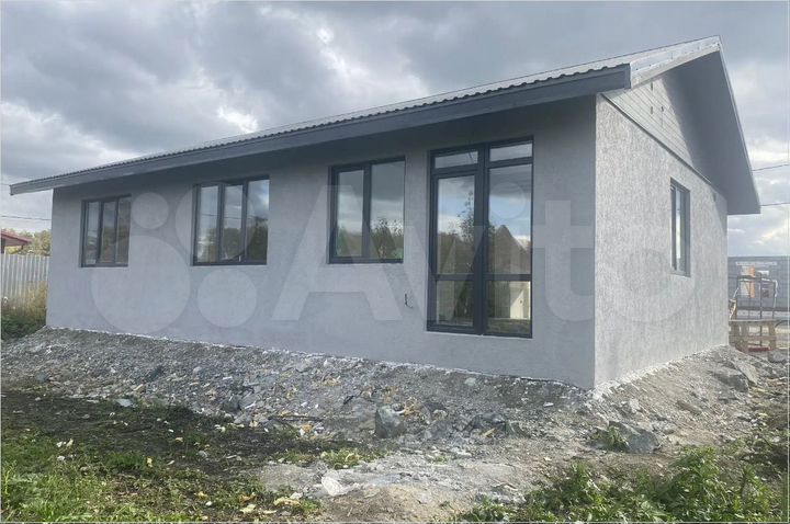 Дом 83 м² на участке 9 сот.