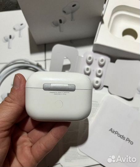 Наушники Apple AirPods Pro 2