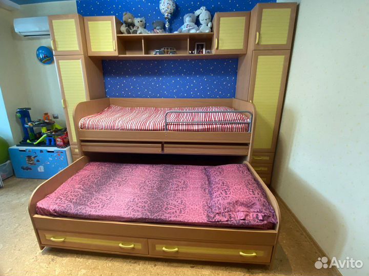 Двухъярусная кровать бу