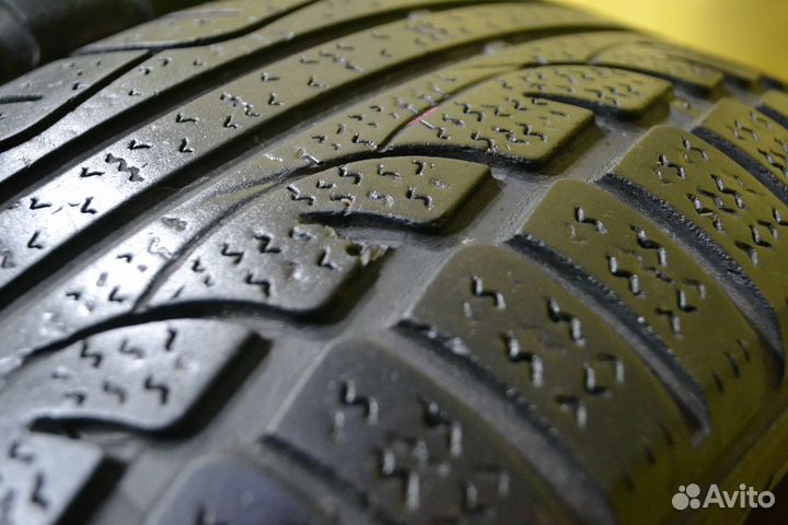 Kumho I'Zen XW KW17 205/65 R15