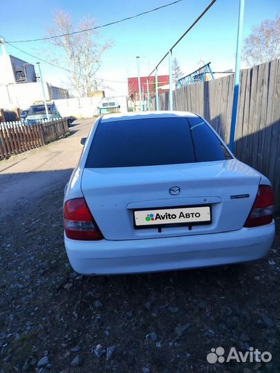 Mazda Familia 1.5 AT, 2000, 200 000 км
