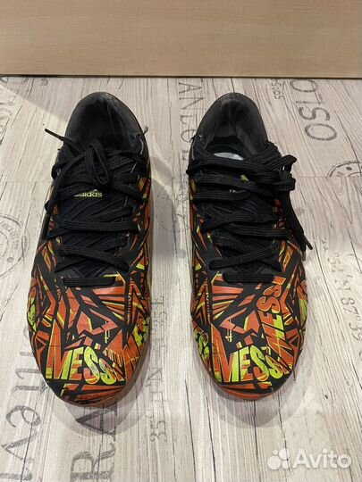 Футбольные бутсы adidas nemeziz