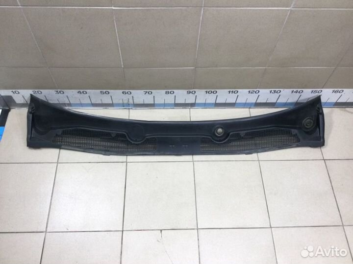 Решетка стеклооч. (планка под лобовое стекло)