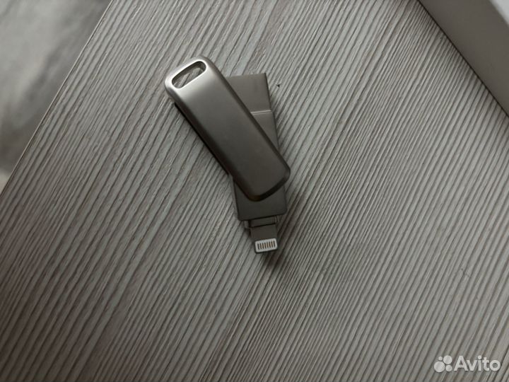 Usb флеш накопитель