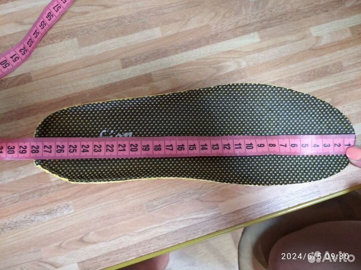 Сетчатые кроссовки, тапки