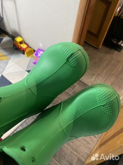 Резиновые сапоги