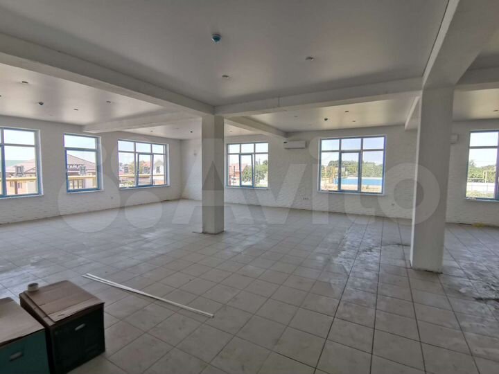 Свободного назначения, 350 м²