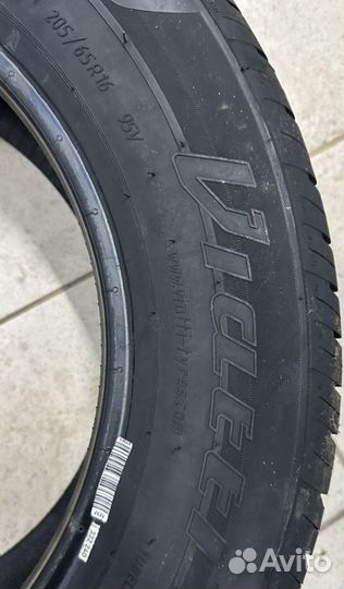 Viatti Strada Asimmetrico V-130 205/65 R16 95V