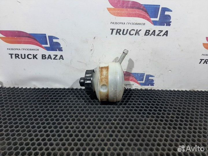 Бачок главного цилиндра сцепления