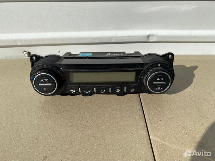 Блок управления печкой Kia Ceed (ED)