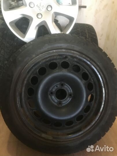 Minerva Eco Stud 215/55 R17