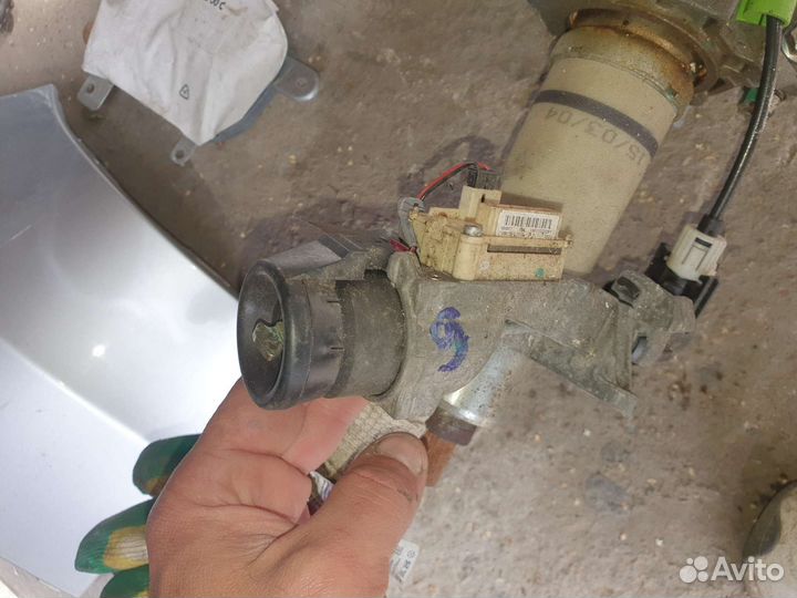 Замок зажигания на бмв 6 е63