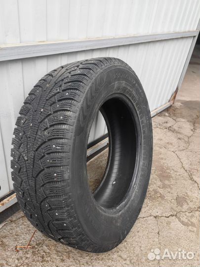 Nokian Tyres Hakkapeliitta 5 235/65