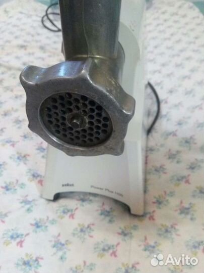 Мясорубка Braun 4195 и Венчик блендера Marta 1547