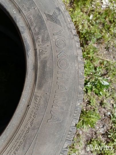 Yokohama 125T 215/60 R16 85K