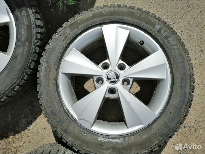Оригинальные колёса r16 Skoda Octavia a7 a5 шипы