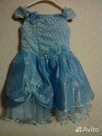 Продам платья б/у