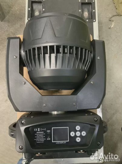 Led wash 19*15w mac aura