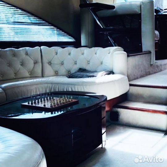 Романтические свидание, Аренда яхты,Прогулки