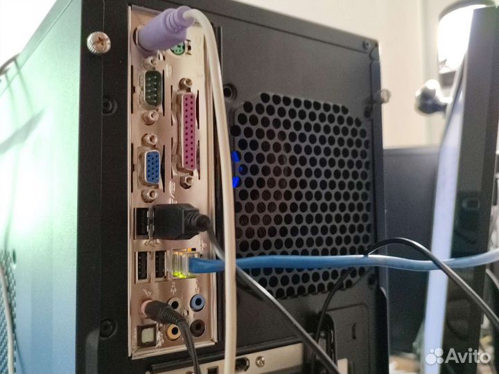 Системный блок в корпусе Cooler master
