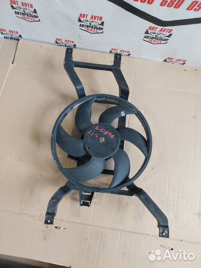 Радиатор охлаждения Renault logan