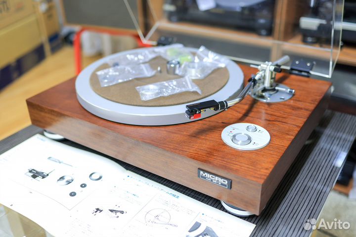 Проигрыватель винила Micro Seiki DD-8