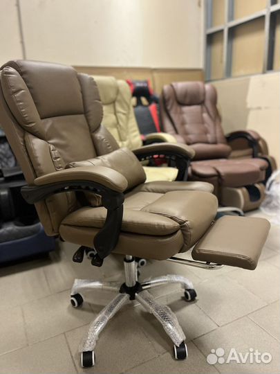 Кресло офисное кожаное