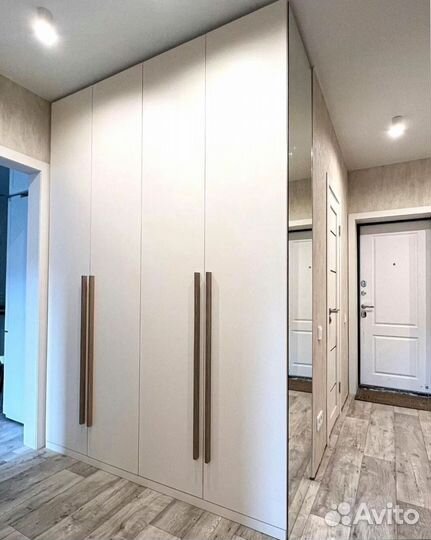 Многофункциональный шкаф