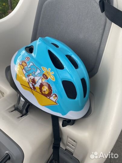 Кресло на велосипед и шлем decathlon