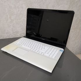 Ноутбук sony vaio SVE171E13V