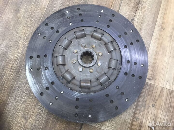 Диск сцепления паз