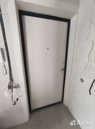 Дверь входная железная бу