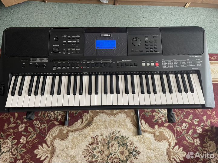Синтезатор Yamaha PSR-E453