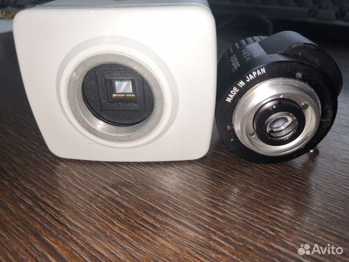 Аналоговая камера видеонаблюдения Sensormatic