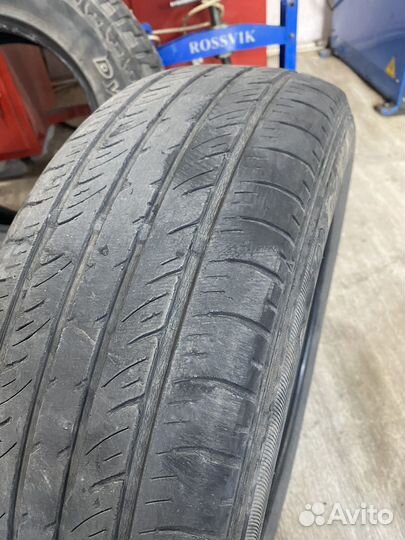 Dunlop SP Touring R1 205/60 R16 92H